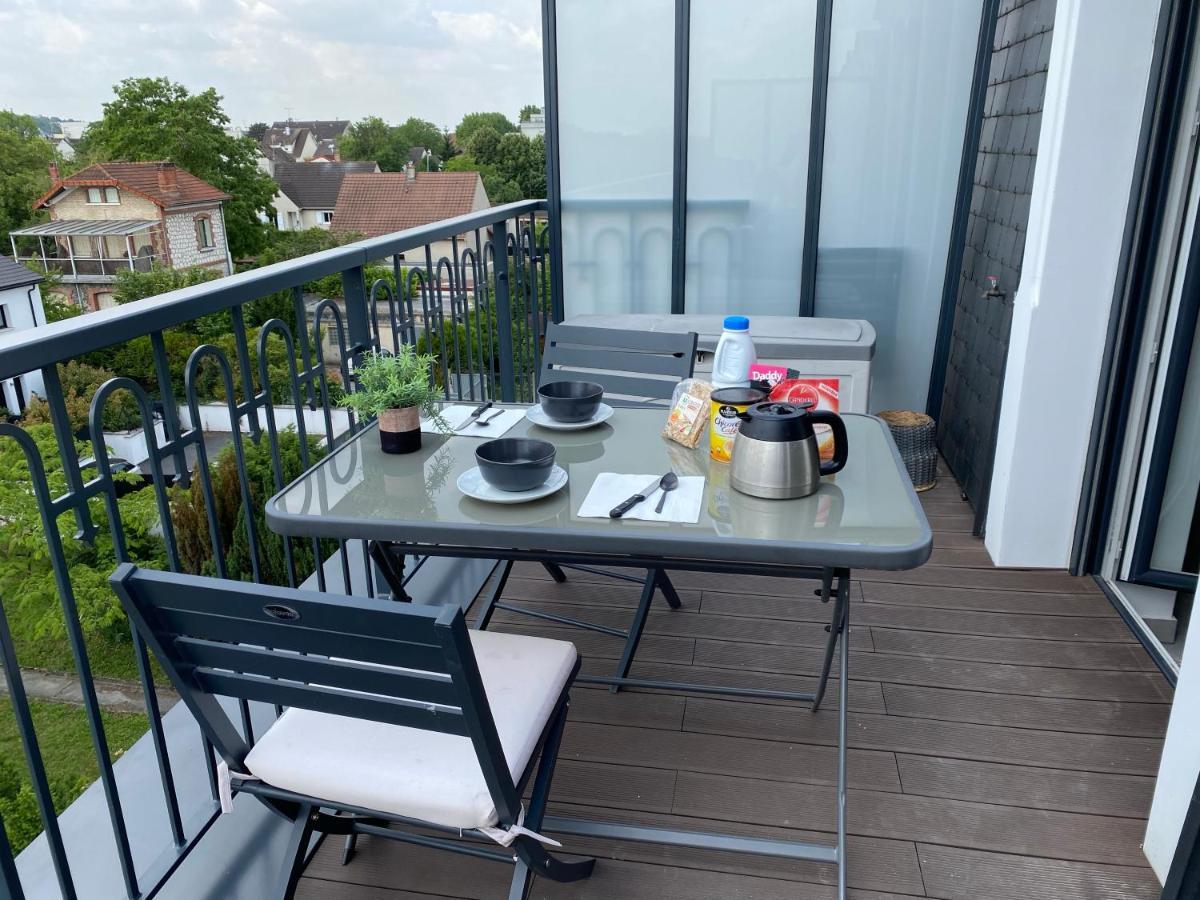 Ferienwohnung 35m2 neuf, plein sud, dernier etage avec terrasse Noisy-le-Grand Exterior foto
